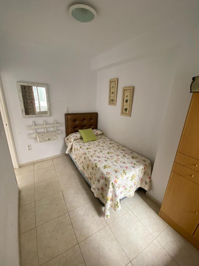 Apartamento Coronado Centro Нерха Экстерьер фото